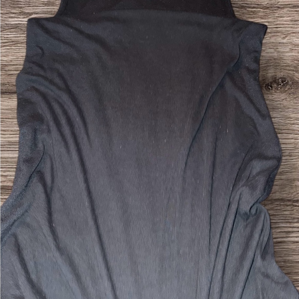 Black Sleeveless